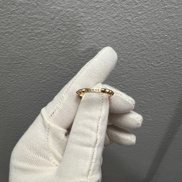 GUCCI Le Marches Des Merveilles 18K Yellow Gold, Jade And Diamond Ring - Picture 12 of 15